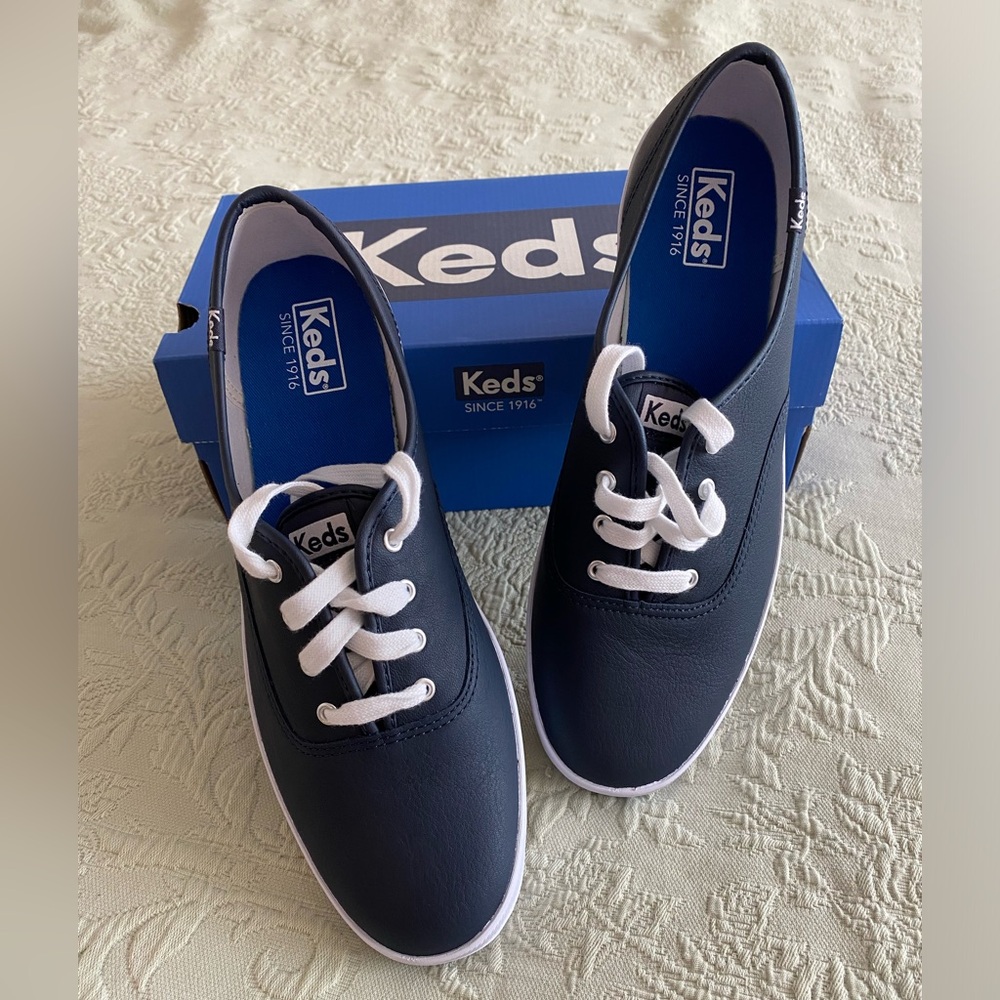 Keds Navy Blue Sneakers Champion Women’s NEW NIB 10M Leather